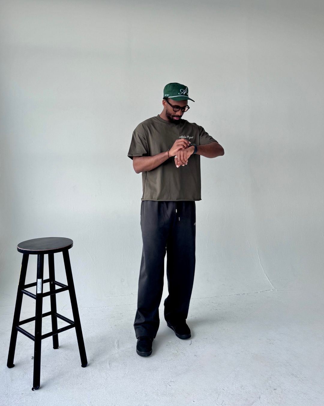 Manila x London - Wide Leg Sweatpant - Black