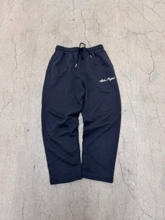 Manila x London - Wide Leg Sweatpant - Black