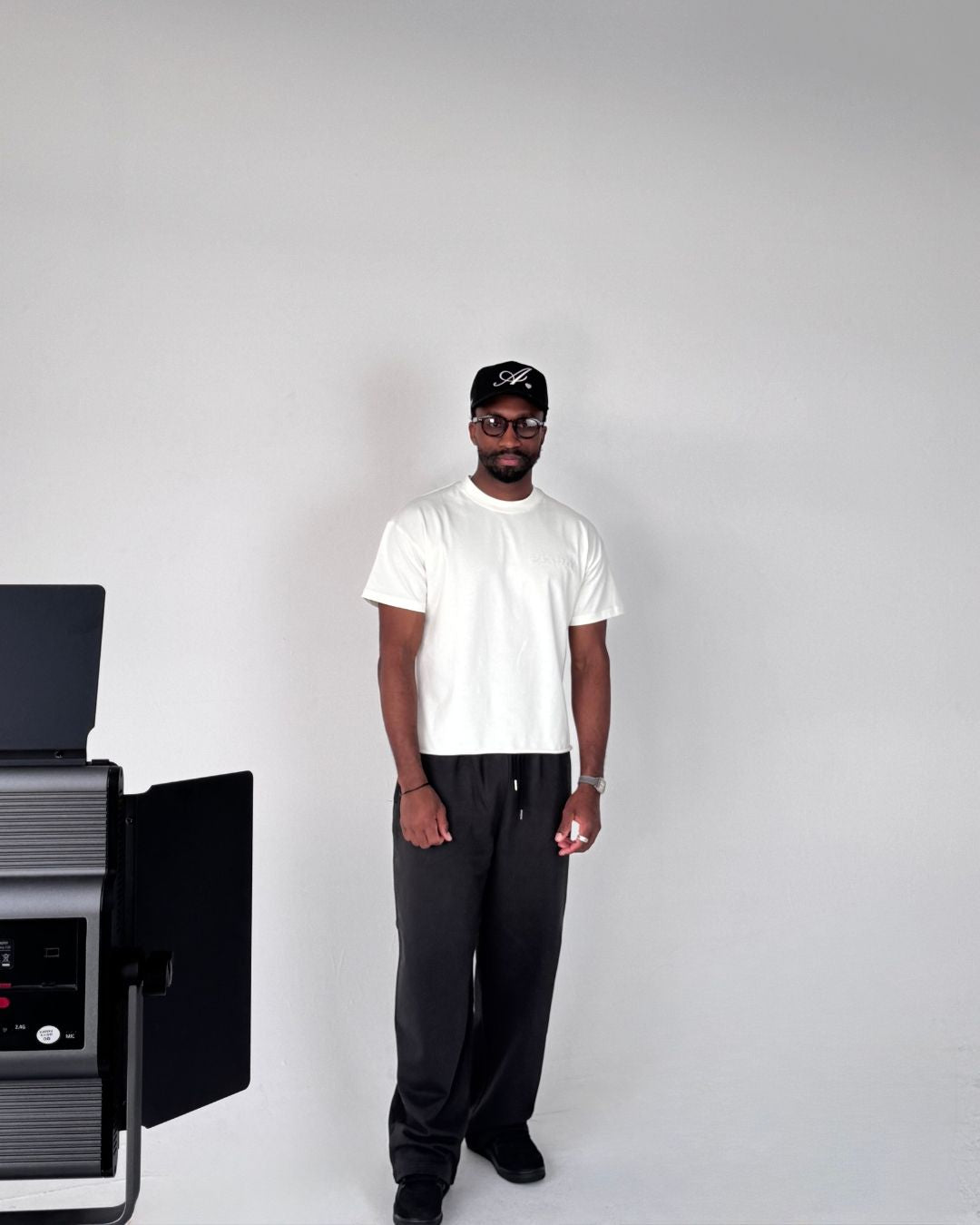 Manila x London - Cropped Boxy Fit T-Shirt - Cream White